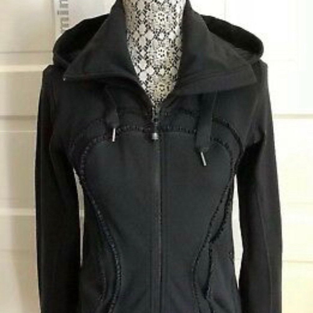 Lululemon Stride Hooded Jacket Size 6